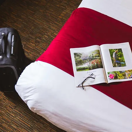 Hotel Akena Creil - Clermont 2*