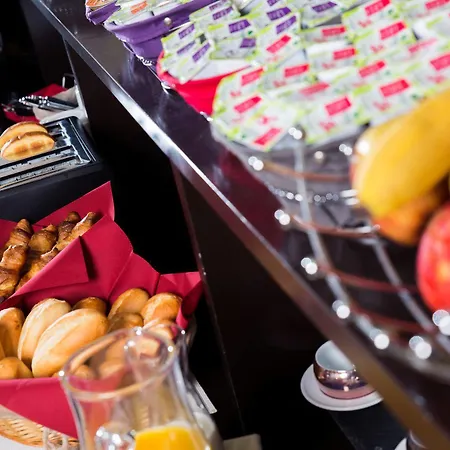 Hotel Akena Creil - Clermont 2*