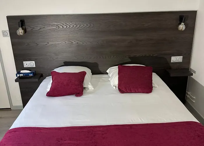 The Originals Access, Halt'hotel, Clermont Hotel